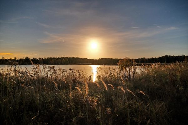Moon rise 10.2022 - Astrophotography