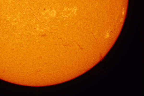 Animation of prominence dynamics over 1 hour 39 minutes - Astrophotography