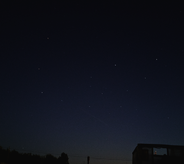 Starlink satellite train - Astrophotography