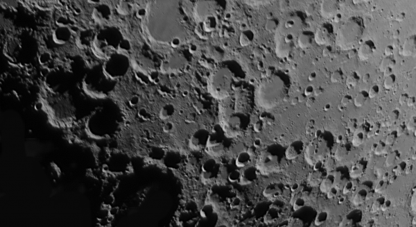 Heraclitus 220409 - Astrophotography