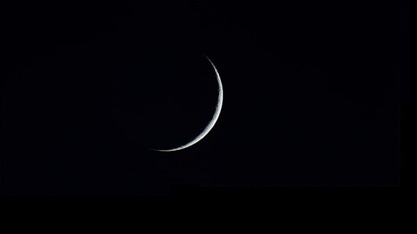 Crescent Moon - Astrophotography