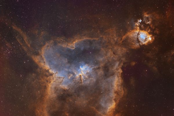 A fragment of the Heart and Soul Nebulae in Cassiopeia - Astrophotography