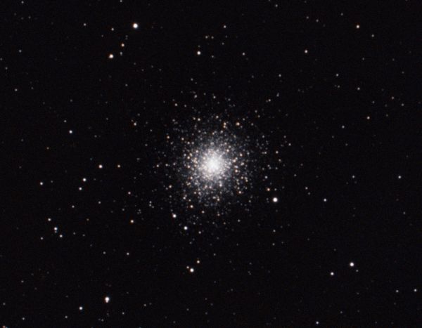 M2 (constellation Aquarius) - Astrophotography