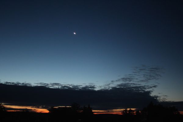 Crescent Moon with Earthshine - Astrophotography