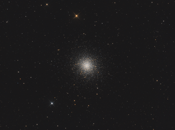 Globular cluster M13 - Astrophotography