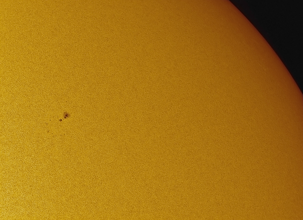 SUN AND SUNSPOT AR2740. - Astrophotography