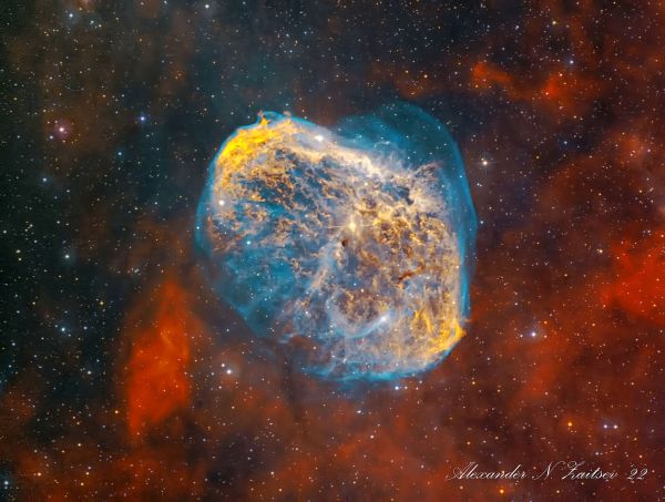 NGC 6888 (LBN 203, Crescent Nebula) in Ha(Ha+OIII)OIII palette (July 2020, new edition) - Astrophotography