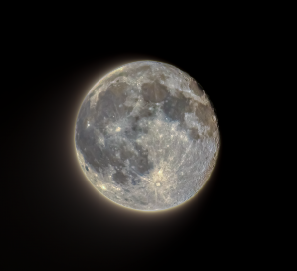 Aging supermoon - Astrophotography