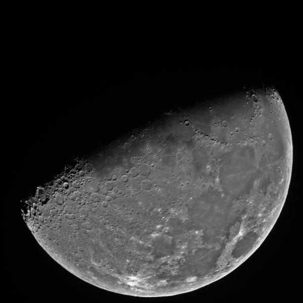 Moon, first quarter - Astrophotography