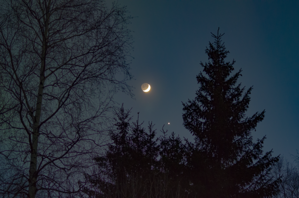 Conjunction of the Moon and Venus on 23.04.2023 - Astrophotography
